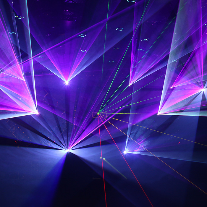 8W 全彩動畫激光燈