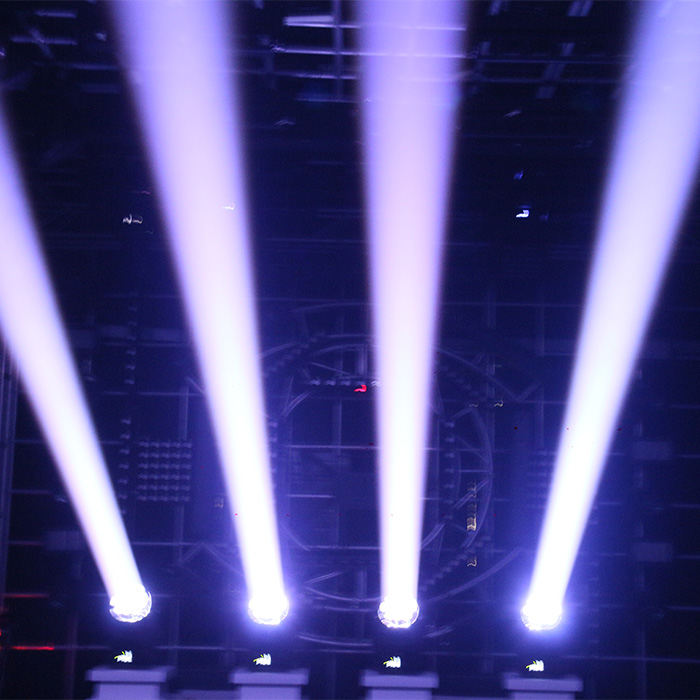 7x40W LED zoom moving head