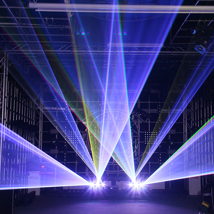 3頭全彩動畫線陣激光燈