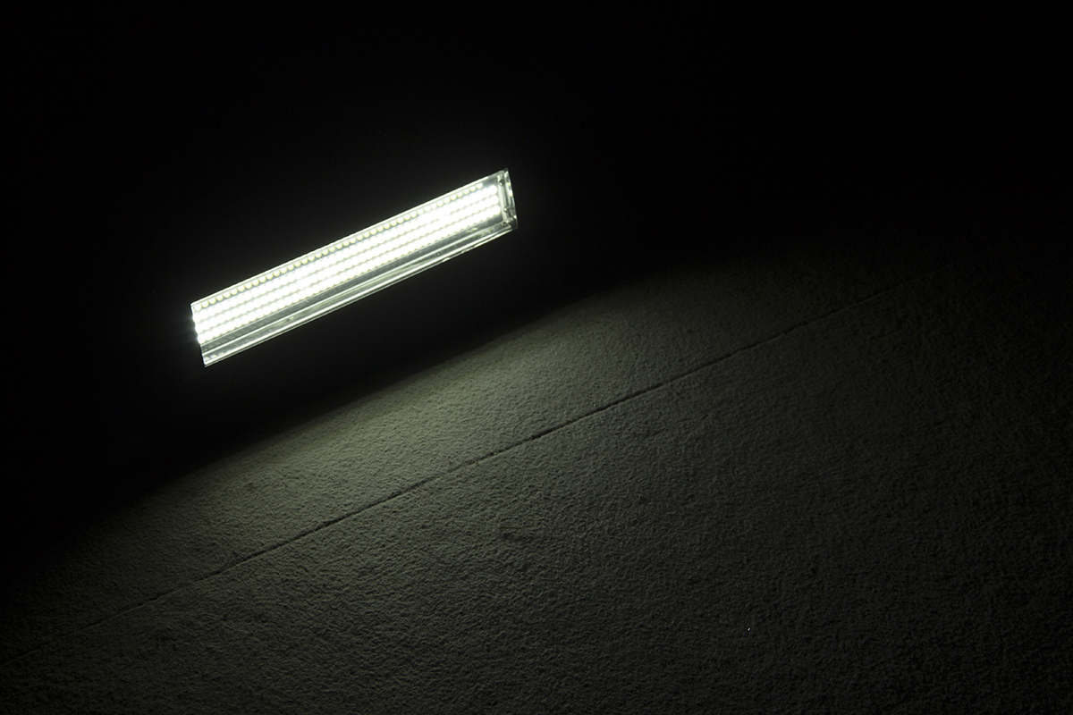 132 LED Strobe Light