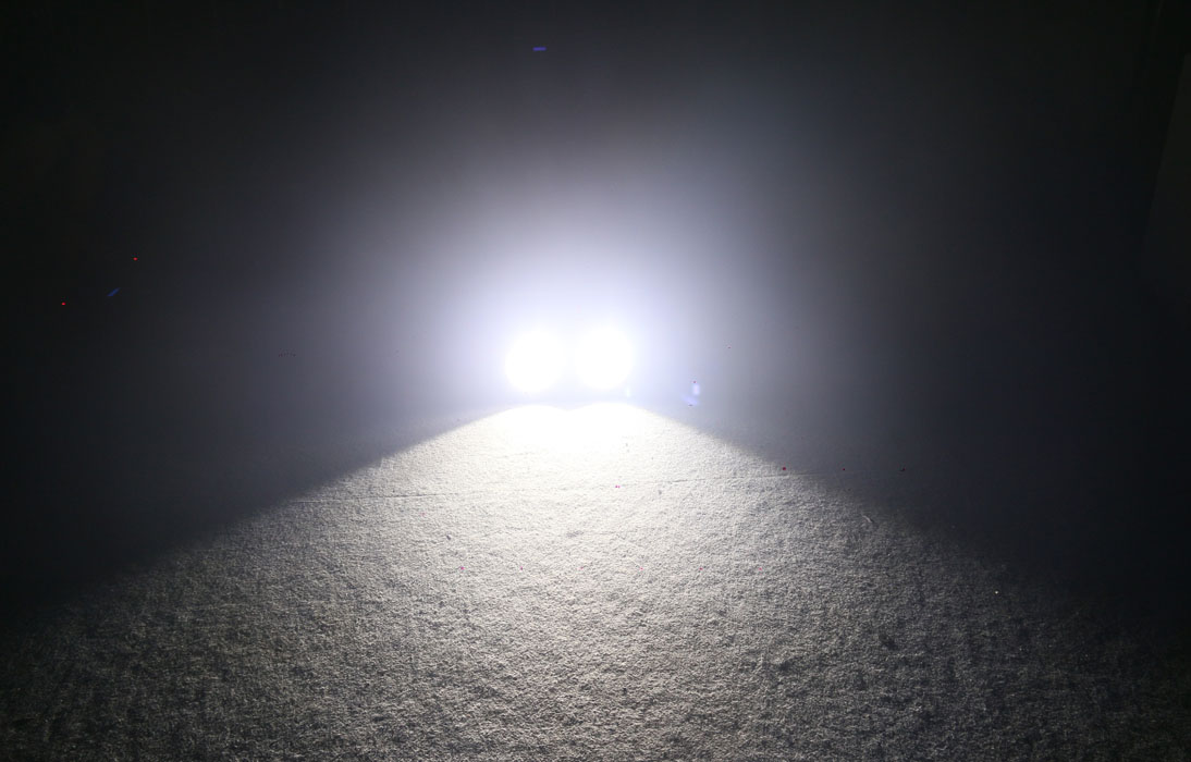 2*100W dual white LED blinder 