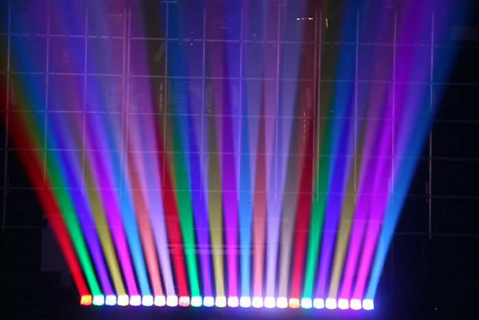 12*60W LED zoom moving bar