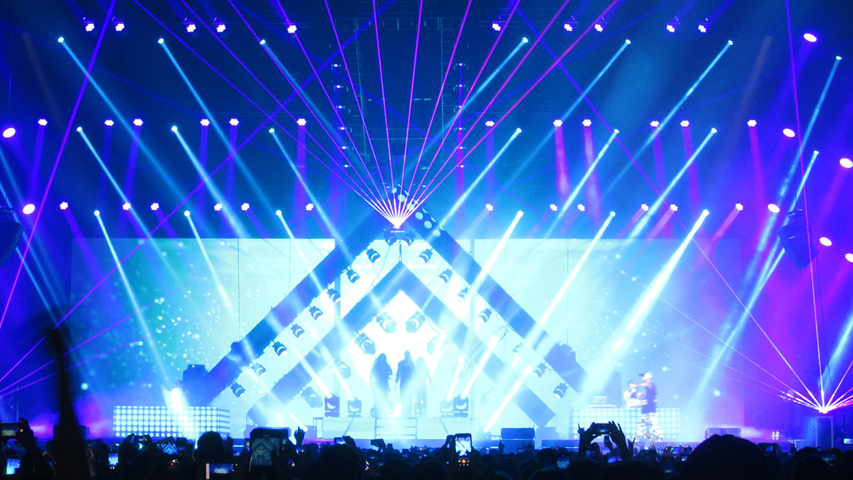 4in1 B-eye zoom beam