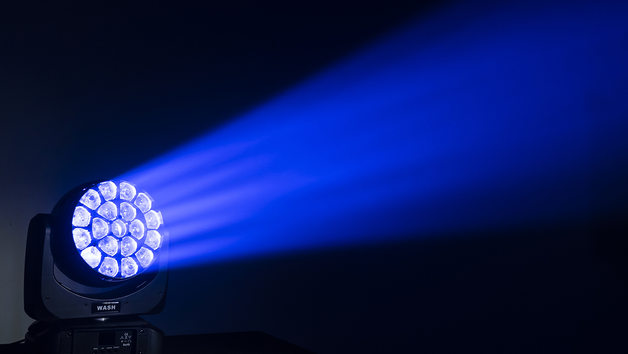 Bee eye Zoom 19*20w moving head