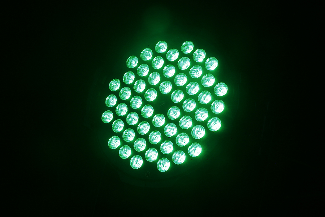 54*4W 四合一全彩帕燈