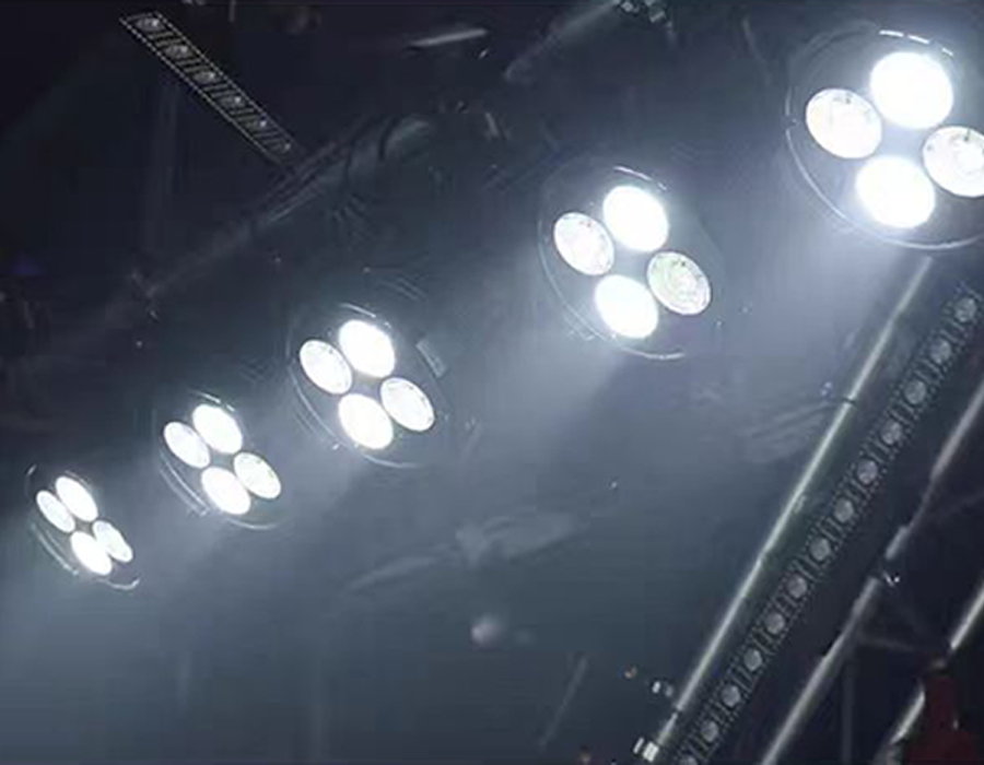 4*50W LED 防水帕燈