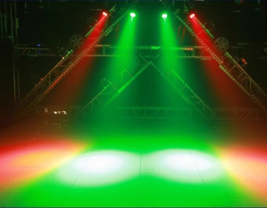 12*20W LED防水帕燈